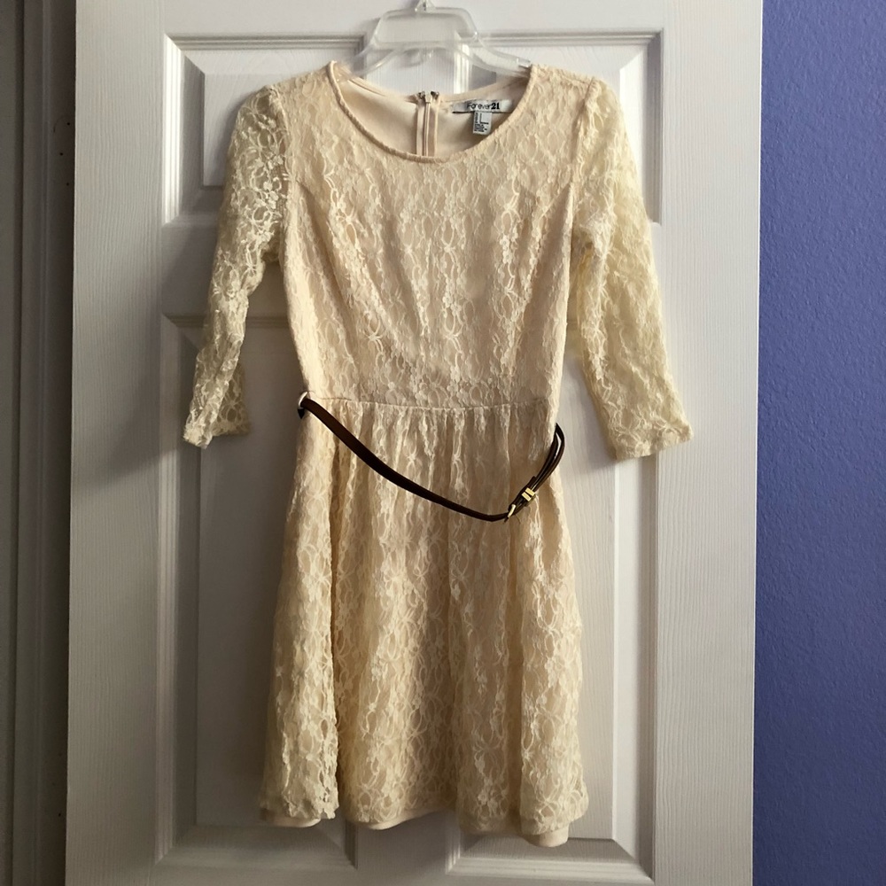 $4🔸 Lace Dress